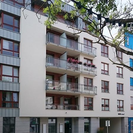 Apartament Z Widokiem Na Dworek Danzica Esterno foto